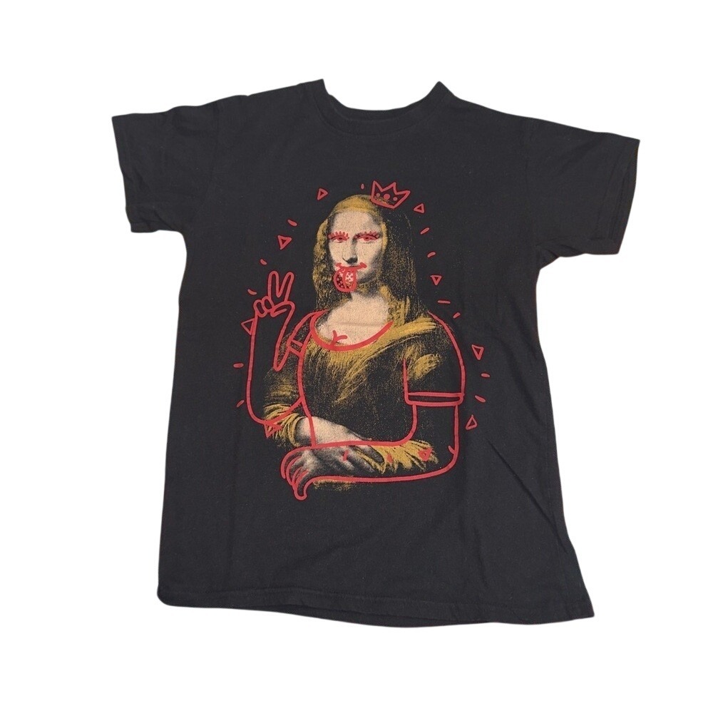 Brisco Brands Black Red Gold Mona Lisa Graphic T-Shirt Womens Small Streetwear
